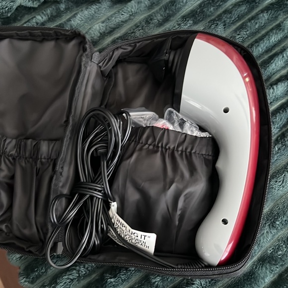 Wahl Hot Cold Therapeutic Light Vibratory Corded Massager with Variable Speed - Picture 9 of 11